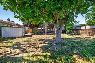 31604 McCray Rd, Cloverdale, CA 95425 - Photo 24