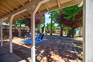 31604 McCray Rd, Cloverdale, CA 95425 - Photo 16