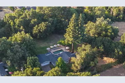 17115 Arnold Drive, Sonoma, CA 95476 - Photo 36