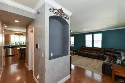 729 Fresno Avenue, Santa Rosa, CA 95407 - Photo 6