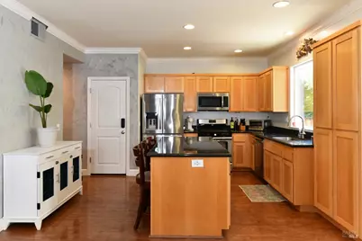729 Fresno Avenue, Santa Rosa, CA 95407 - Photo 10