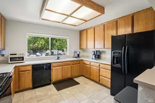 660 Capps Ln, Ukiah, CA 95482 - Photo 6