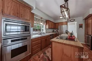 3295 S Lake Ct, Kelseyville, CA 95451 - Photo 18
