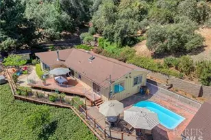 3295 S Lake Ct, Kelseyville, CA 95451 - Photo 2
