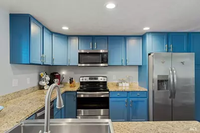 143 Royal Court, Vallejo, CA 94591 - Photo 12