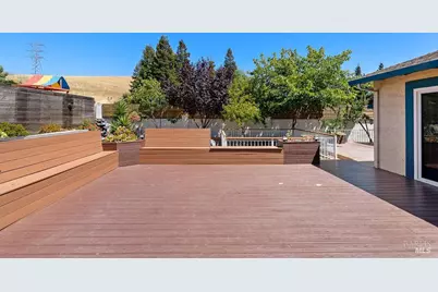 143 Royal Court, Vallejo, CA 94591 - Photo 36