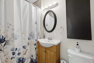 318 Havasu Dr, Vacaville, CA 95687 - Photo 18