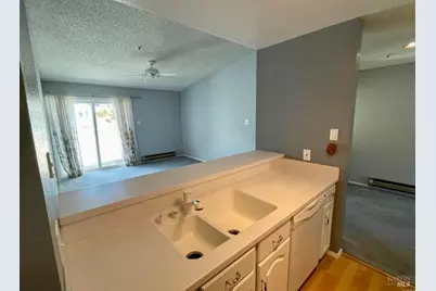 1201 Glen Cove Parkway #711, Vallejo, CA 94591 - Photo 6