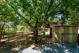 8021 Sonoma Hwy, Santa Rosa, CA 95409 - Photo 30