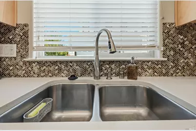 2318 Avignon Circle, Santa Rosa, CA 95403 - Photo 14