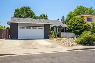 713 Dogwood Cir, Fairfield, CA 94533 - Photo 2