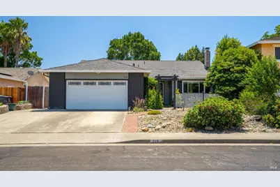 713 Dogwood Circle, Fairfield, CA 94533 - Photo 1