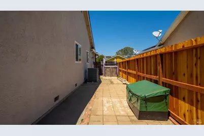 713 Dogwood Circle, Fairfield, CA 94533 - Photo 38
