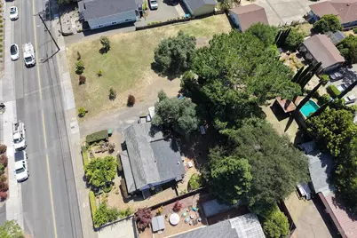 733 University Street, Healdsburg, CA 95448 - Photo 6