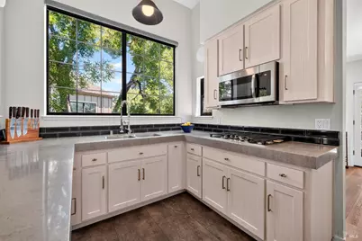 18120 Vassar Court, Sonoma, CA 95476 - Photo 20