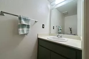 418 Occidental Cir, Santa Rosa, CA 95401 - Photo 10