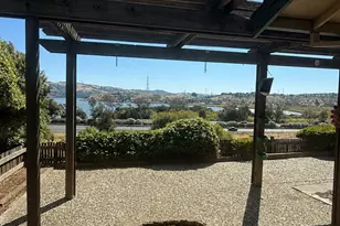 1490 London Cir, Benicia, CA 94510 - Photo 10