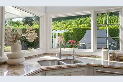 25 Saddle Lane, Novato, CA 94947 - Photo 8