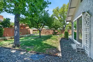 437 Valencia Ln, Vacaville, CA 95688 - Photo 38