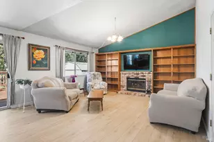 321 Forsythe Dr, Redwood Valley, CA 95470 - Photo 8