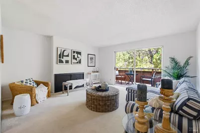 81 Corte Lenosa #D, Greenbrae, CA 94904 - Photo 6