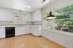34 Hillside Dr, Fairfax, CA 94930 - Photo 20