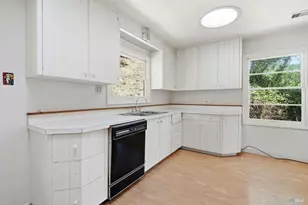 34 Hillside Dr, Fairfax, CA 94930 - Photo 18