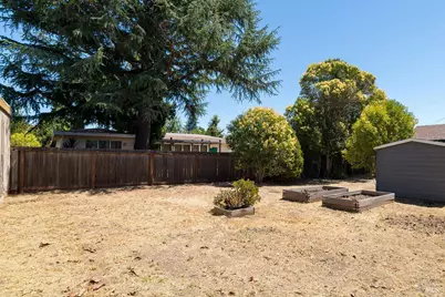 1137 2nd Street, Novato, CA 94945 - Photo 28