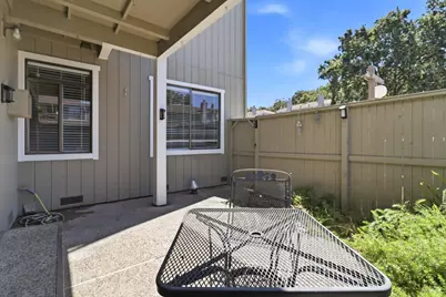 8 Lakeview Court, Novato, CA 94947 - Photo 26