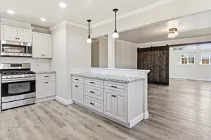 440 Eastwood Dr, Petaluma, CA 94954 - Photo 18