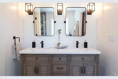 19 Linda Avenue, San Rafael, CA 94903 - Photo 10