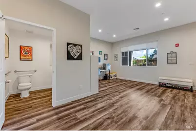 218 Johnson Street, Windsor, CA 95492 - Photo 24