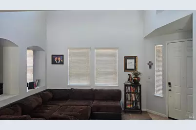 577 Barbaresco Court, Fairfield, CA 94534 - Photo 6