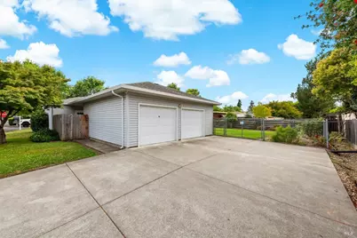 1700 Sierra Avenue, Napa, CA 94558 - Photo 28