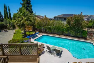 160 Shetland Ct, Vallejo, CA 94591 - Photo 2