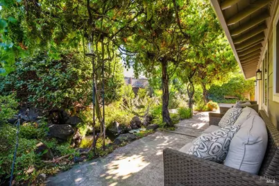 6440 Meadow Creek Lane, Santa Rosa, CA 95409 - Photo 34