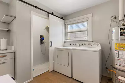 10017 Pippin Street, Oakland, CA 94603 - Photo 14