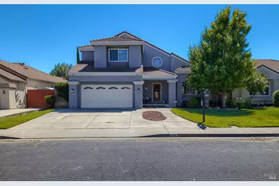 624 Roscommon Place, Vacaville, CA 95688 - Photo 1