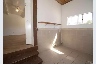 701 Corlano Avenue, Santa Rosa, CA 95404 - Photo 10