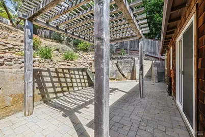 40 Elm Avenue, San Anselmo, CA 94960 - Photo 12
