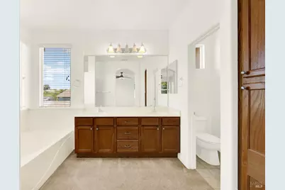 1073 Cabernet Court, Vacaville, CA 95688 - Photo 32