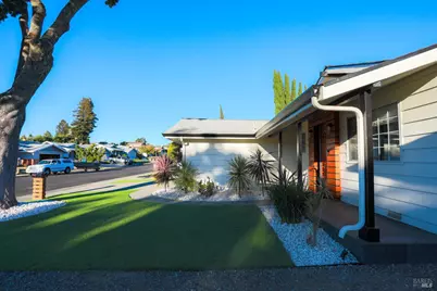 1367 Flint Way, Fairfield, CA 94533 - Photo 4
