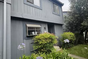 189 Escallonia Dr, Novato, CA 94945 - Photo 2
