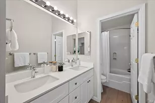 466 E E St, Benicia, CA 94510 - Photo 26