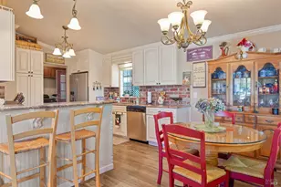 303 Robert Way, Napa, CA 94558 - Photo 6