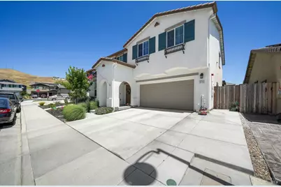 3216 Center Drive, Fairfield, CA 94533 - Photo 2