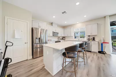 3216 Center Drive, Fairfield, CA 94533 - Photo 8