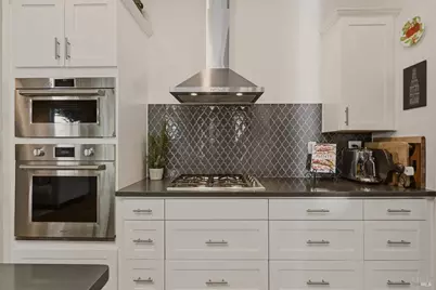 806 Chiles Avenue, Saint Helena, CA 94574 - Photo 8