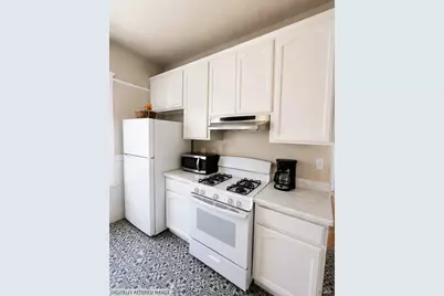 3869 M L King Jr Way, Oakland, CA 94609 - Photo 16