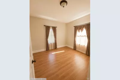 3865 M L King Jr Way, Oakland, CA 94609 - Photo 12